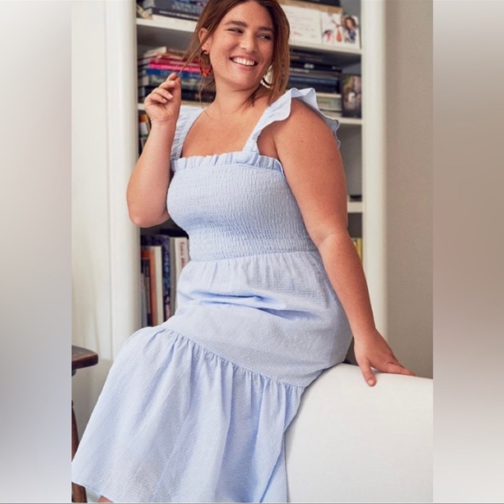 Eloquii smocked bodice day dress. Light blue. Size 18/20